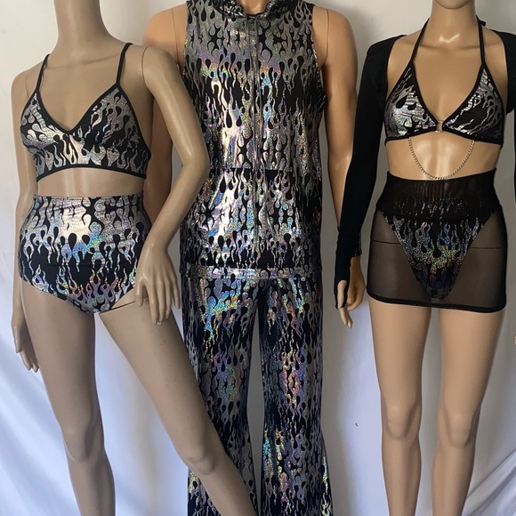 Fire bell bottom pants - Picture 7 of 9